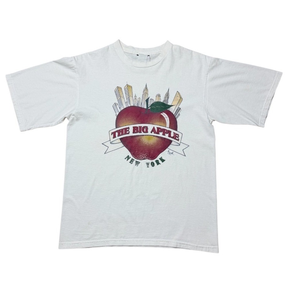 Vintage 90s New York City The Big Apple NYC USA Twin Towers Skyline Art T-shirt
